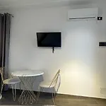 Bed & Breakfast Four Generation