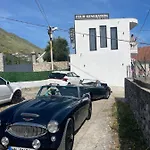 Four Generation Bed & Breakfast Široka