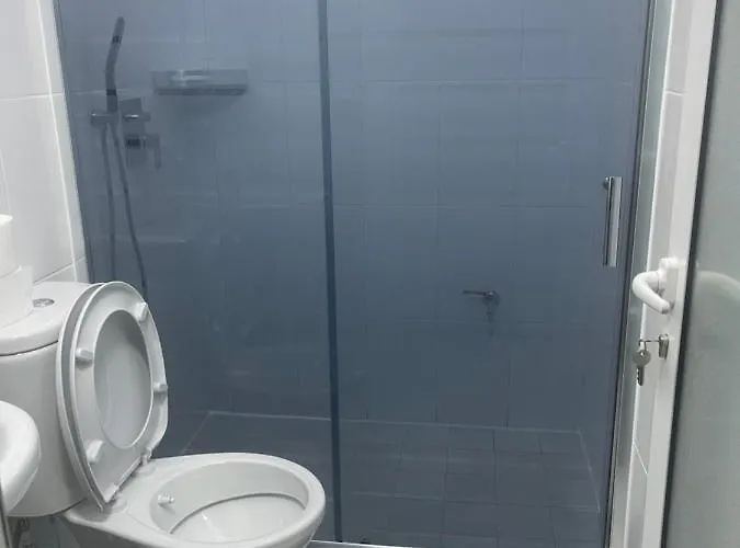 Four Generation Široka