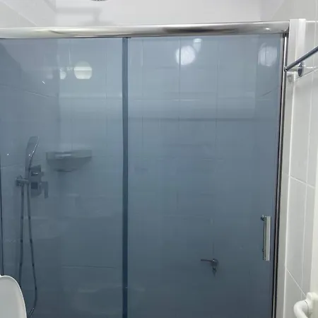 Four Generation Široka