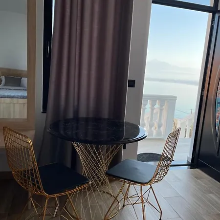 Four Generation Široka