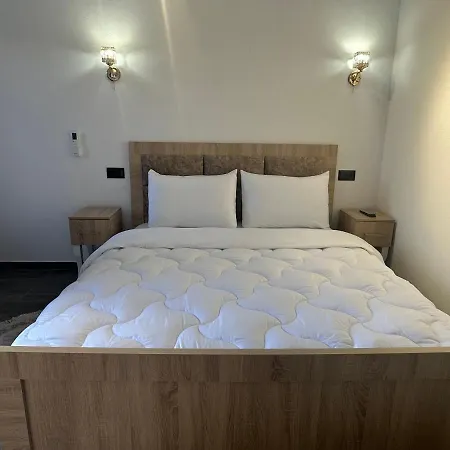 Four Generation Široka