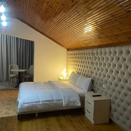 Bed & Breakfast Four Generation