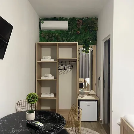 Four Generation Široka