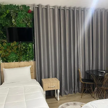 Four Generation Bed & Breakfast 4*