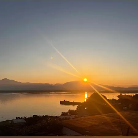 Bed and breakfast Four Generation 4*