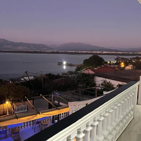 Four Generation Bed & Breakfast 4*