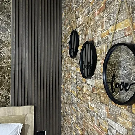 Bed and breakfast Four Generation 4*