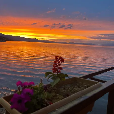 Bed & Breakfast Four Generation 4*