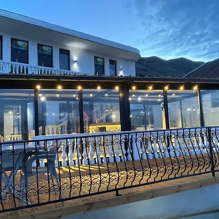 Bed & Breakfast Four Generation 4*