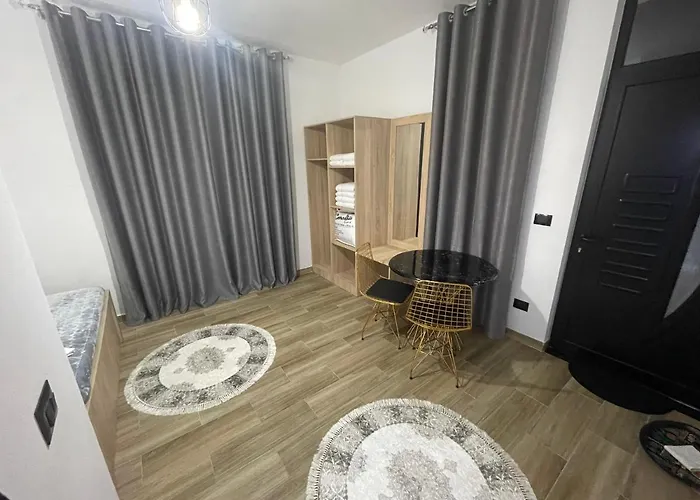 Bed & Breakfast Four Generation 4*