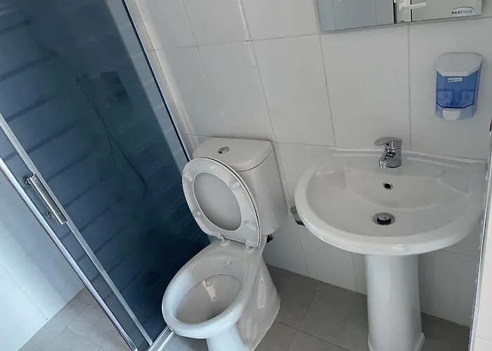 Bed & Breakfast Four Generation Široka