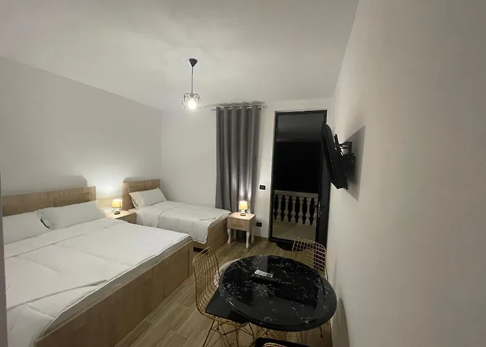 Four Generation Bed & Breakfast 4*