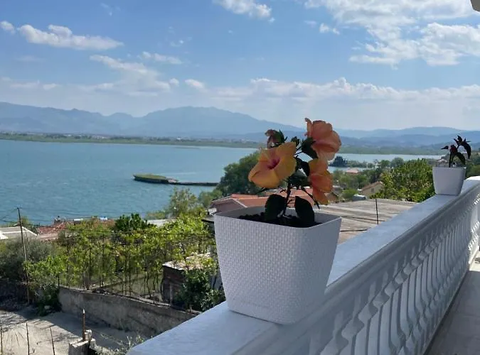 Four Generation Bed & Breakfast Široka