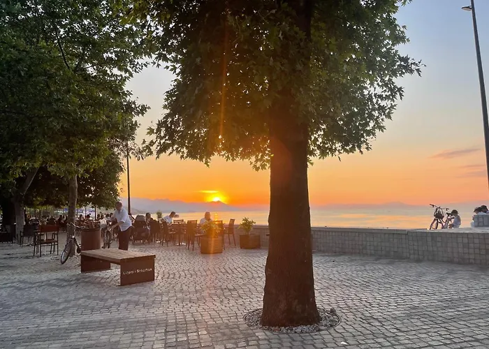 Bed & Breakfast Four Generation