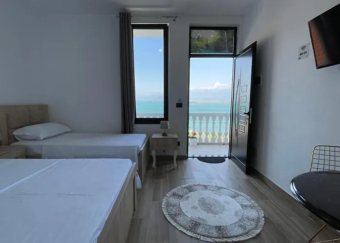 Four Generation Bed & Breakfast 4*