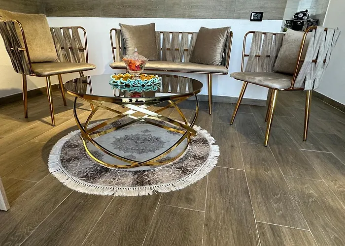 Four Generation Bed & Breakfast Široka