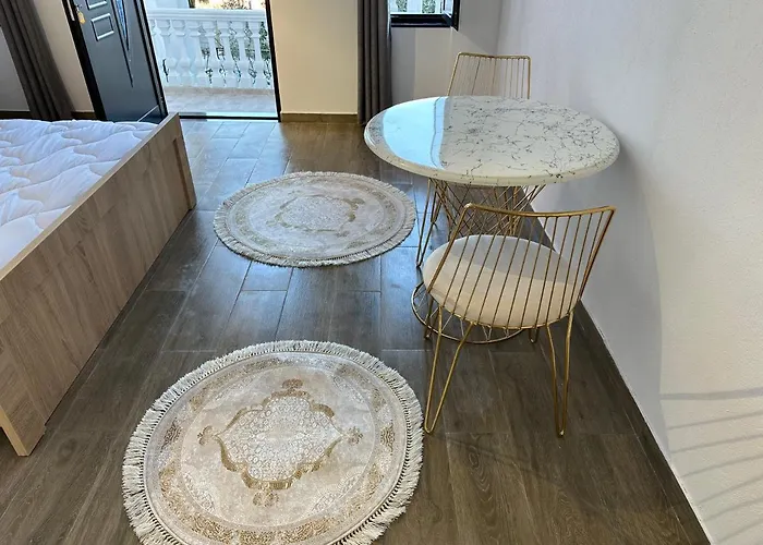 Bed & Breakfast Four Generation Široka