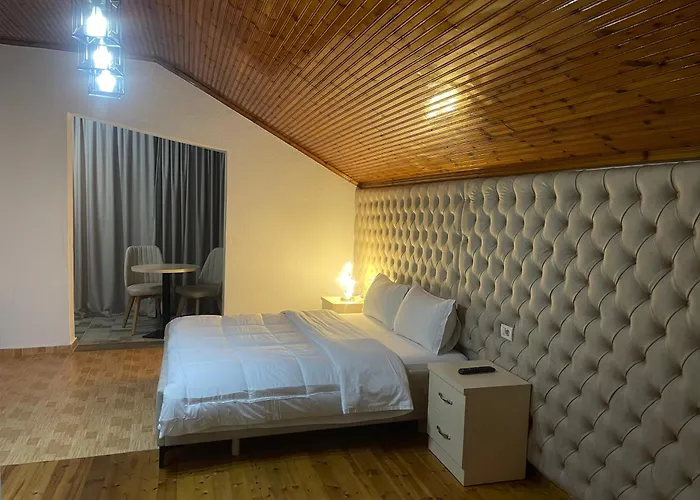 Bed & Breakfast Four Generation